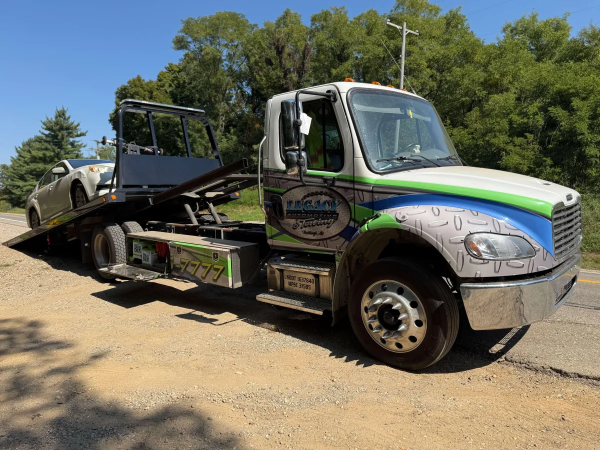 roadside assistance Hastings MI