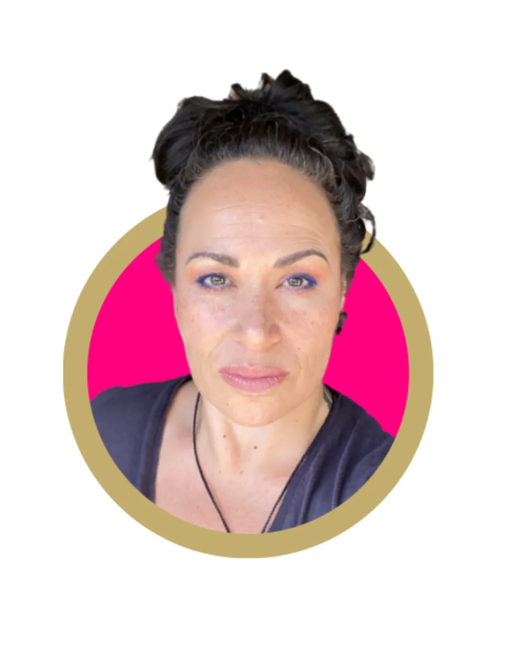 The Savvy Travel Chick founder portrait