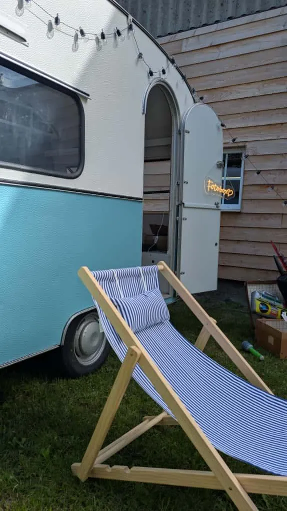 snow covered mountain during daytime