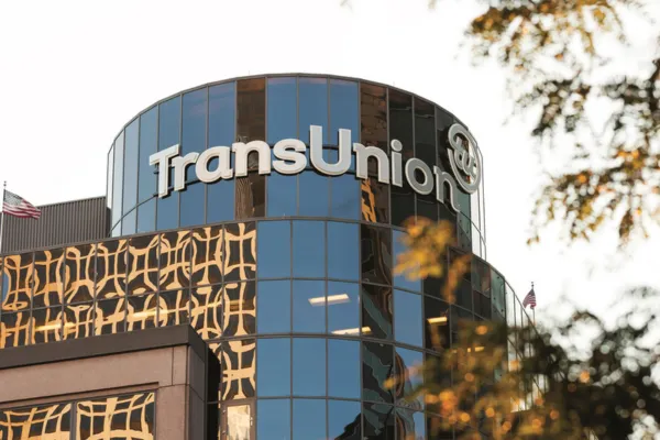 How to Remove Personal Information from Your TransUnion Credit Report
