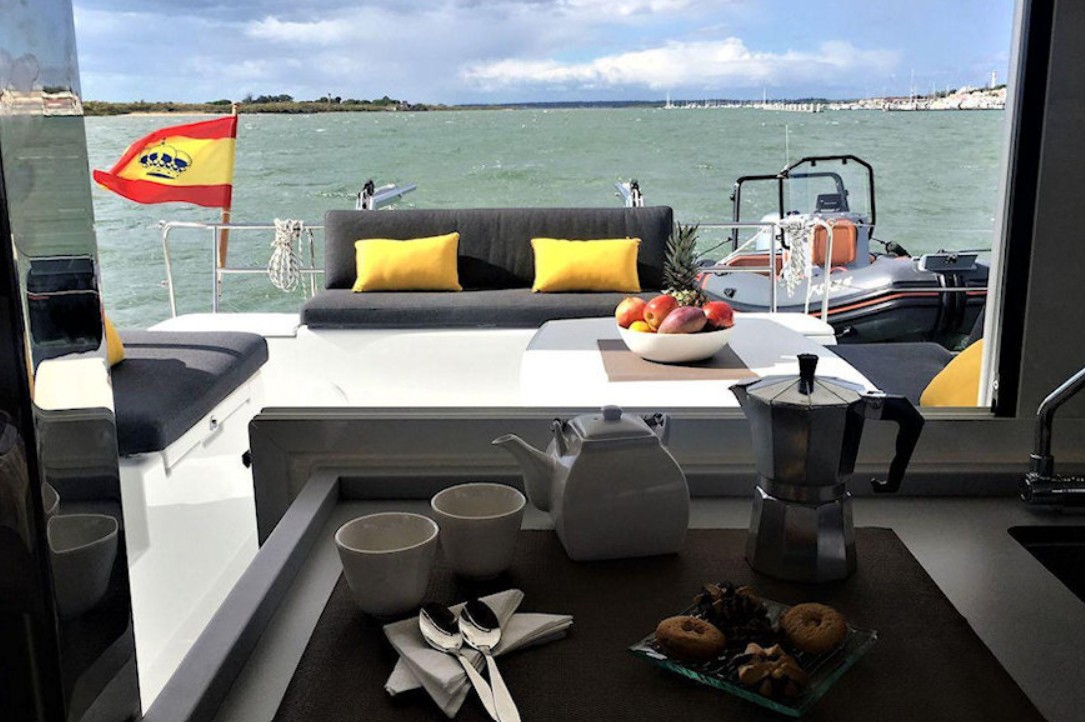 Oceanis 55 luxury interior
