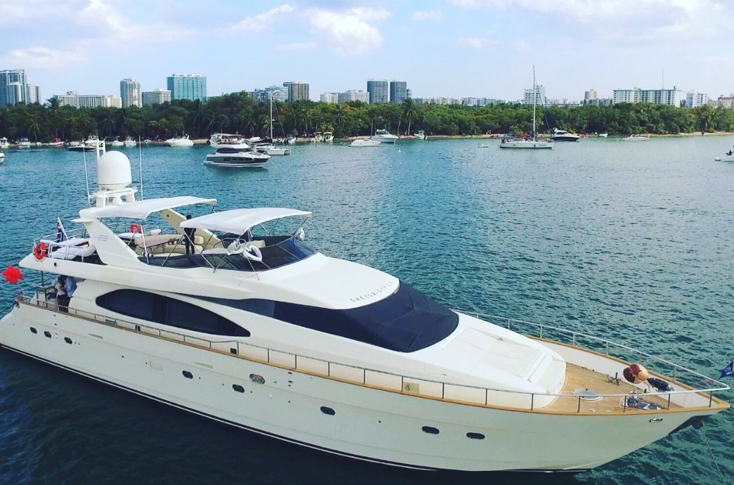 Oceanis 55 luxury interior