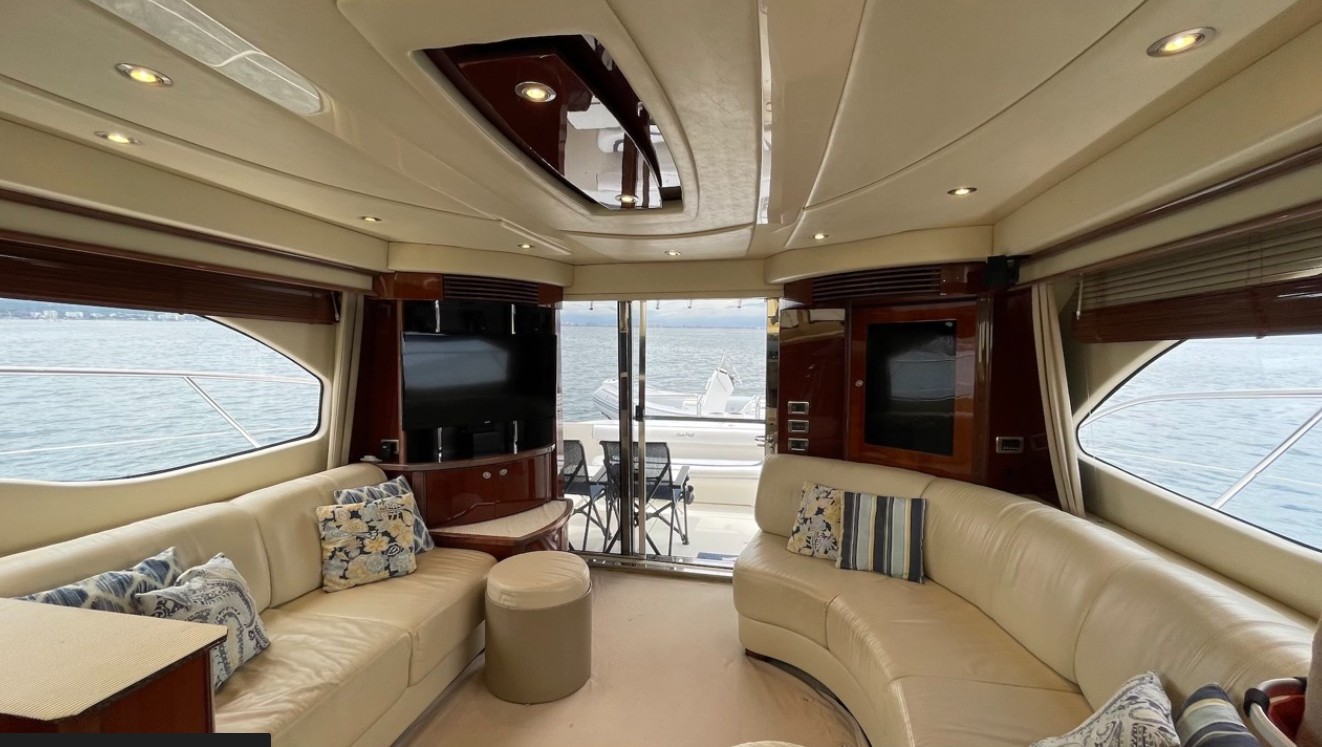Oceanis 55 luxury interior