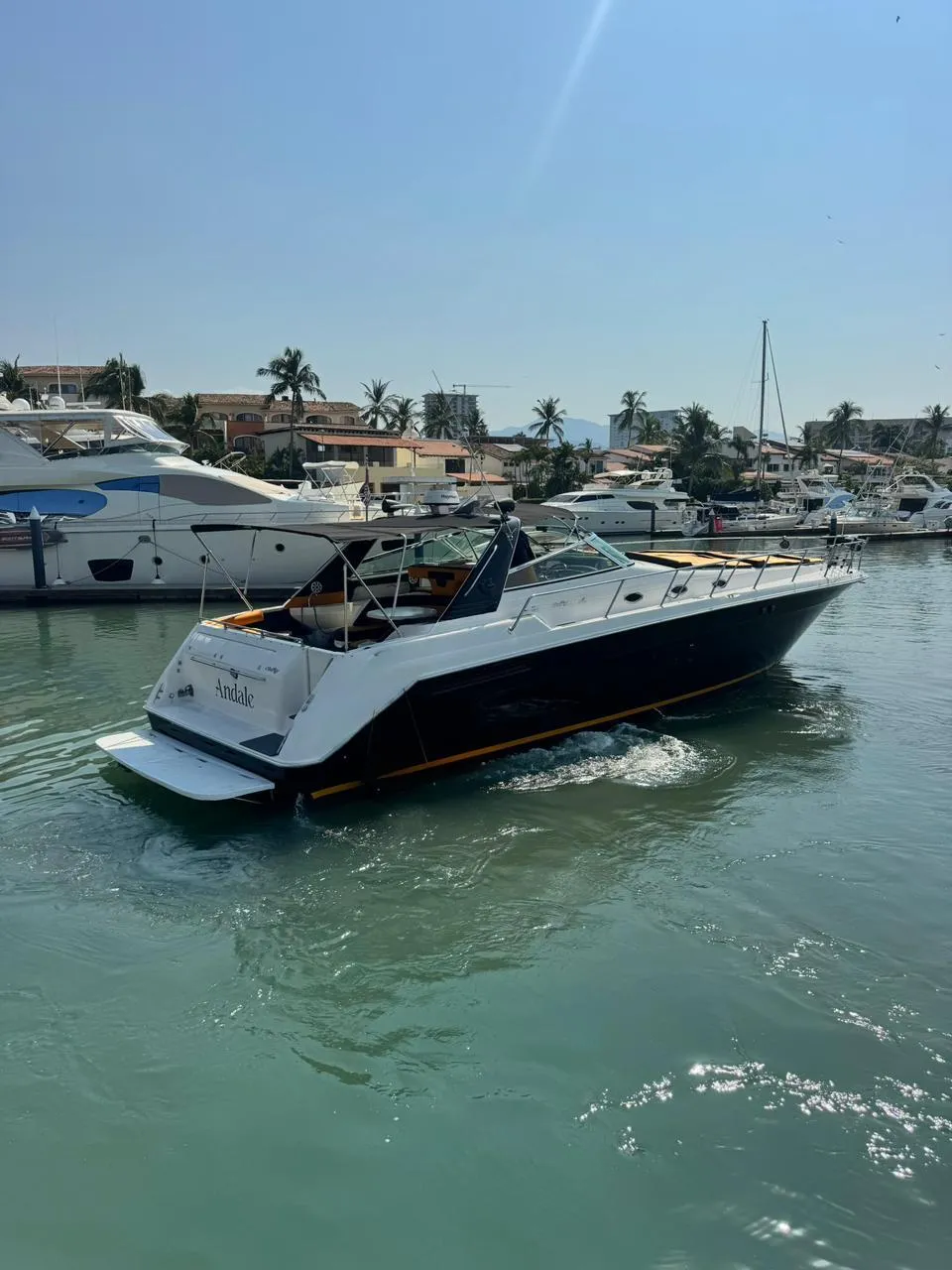 Oceanis 55 exterior sailing