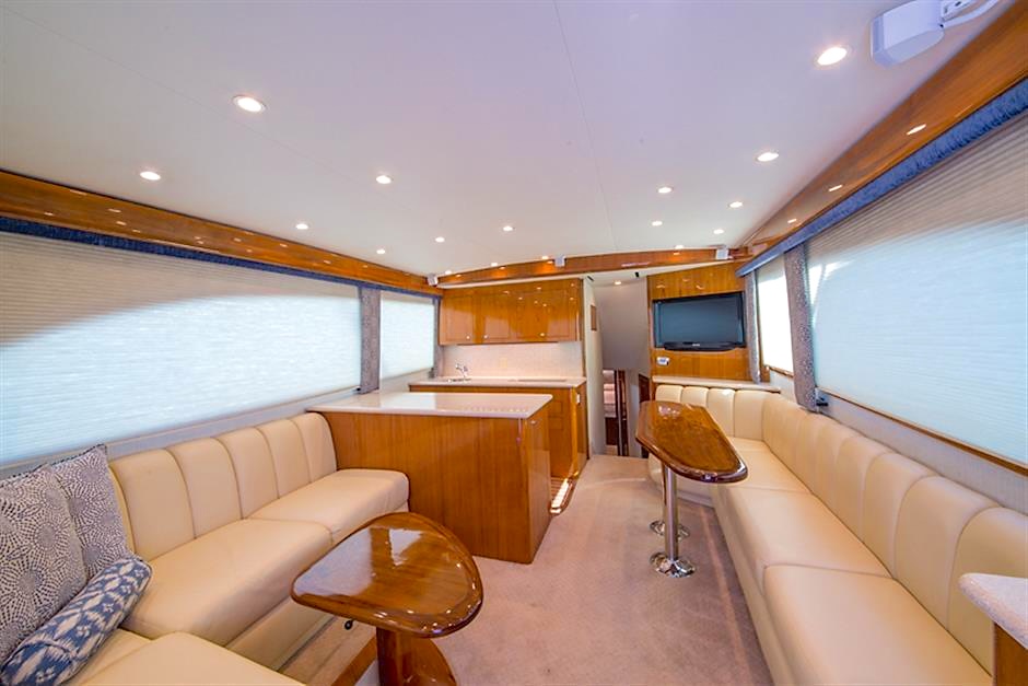 Oceanis 55 luxury interior