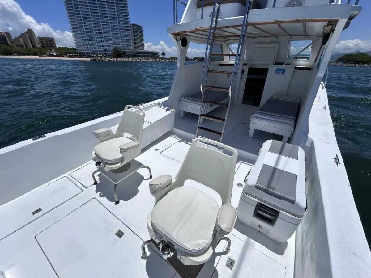 Oceanis 55 exterior sailing
