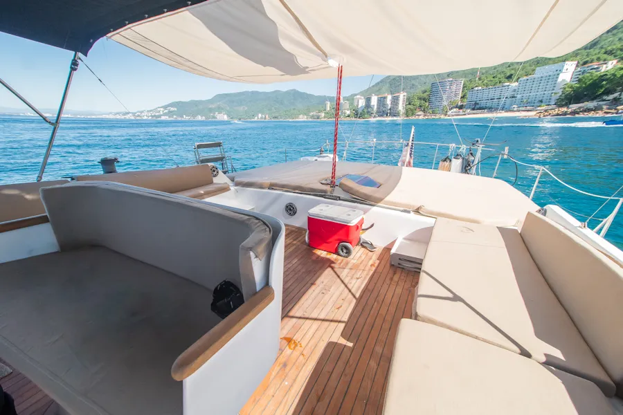 Oceanis 55 deck and lounging area