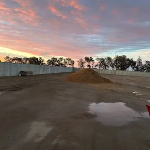 {{ custom_values.service_1 }} in {{custom_values.biz_area_1})