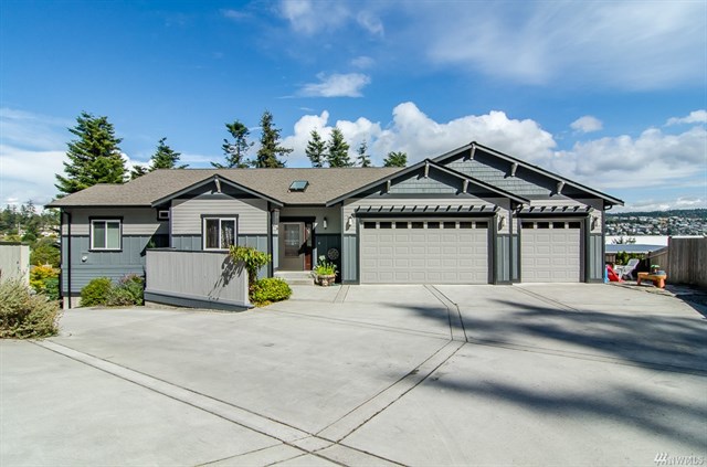 Well-kept single-story home in Skagit County