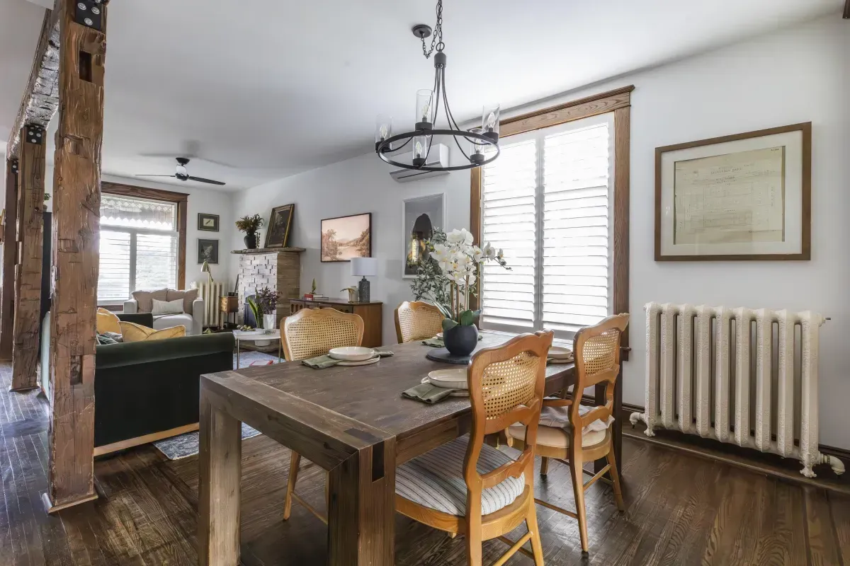 Open concept dining area at 109 Fairleigh Ave S, overlooking the living room.