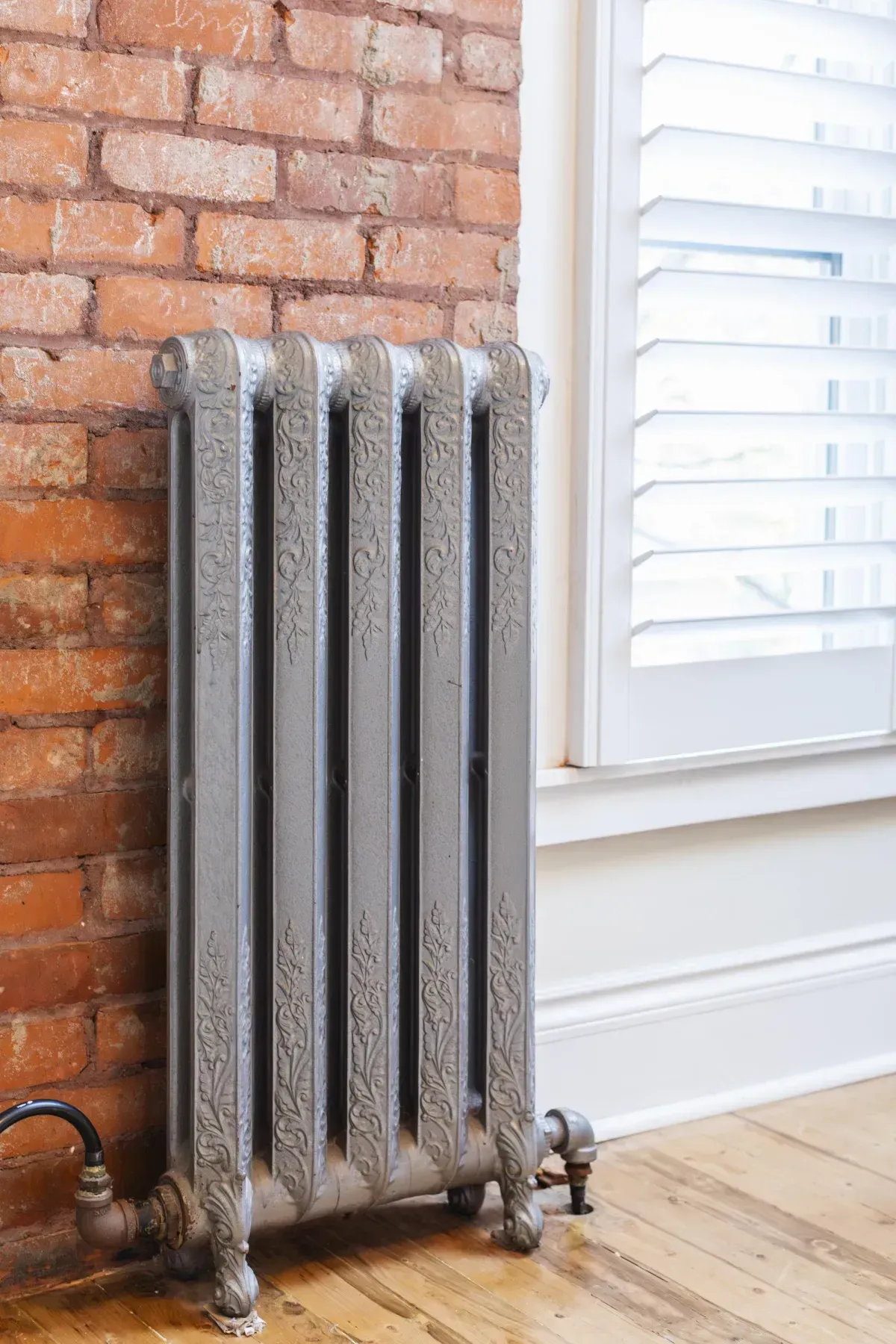 Bright second bedroom at 109 Fairleigh Ave S.