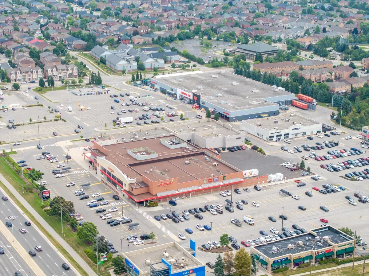 The River Oaks Shopping Centre featuring Fortinos and major retailers, just a 2-minute drive from 2286 Margot St, Oakville.