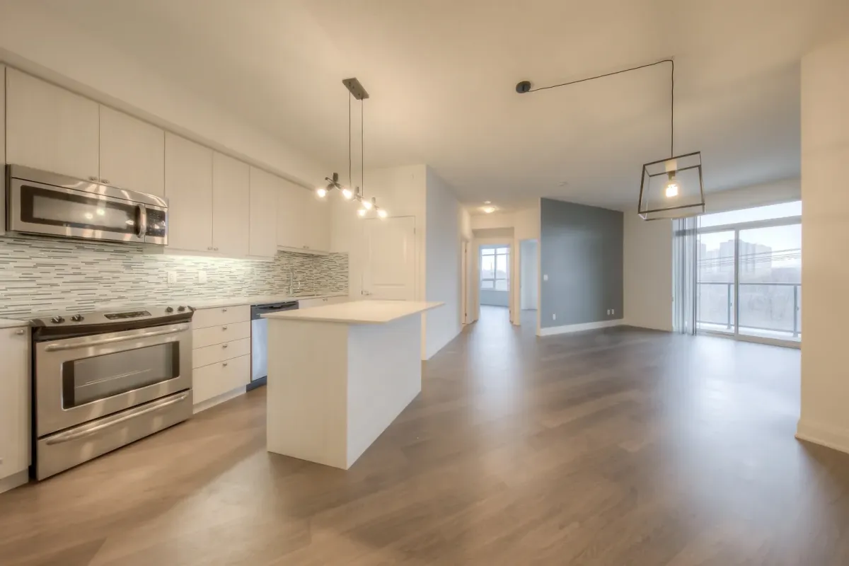 Large open concept kitchen and dining area