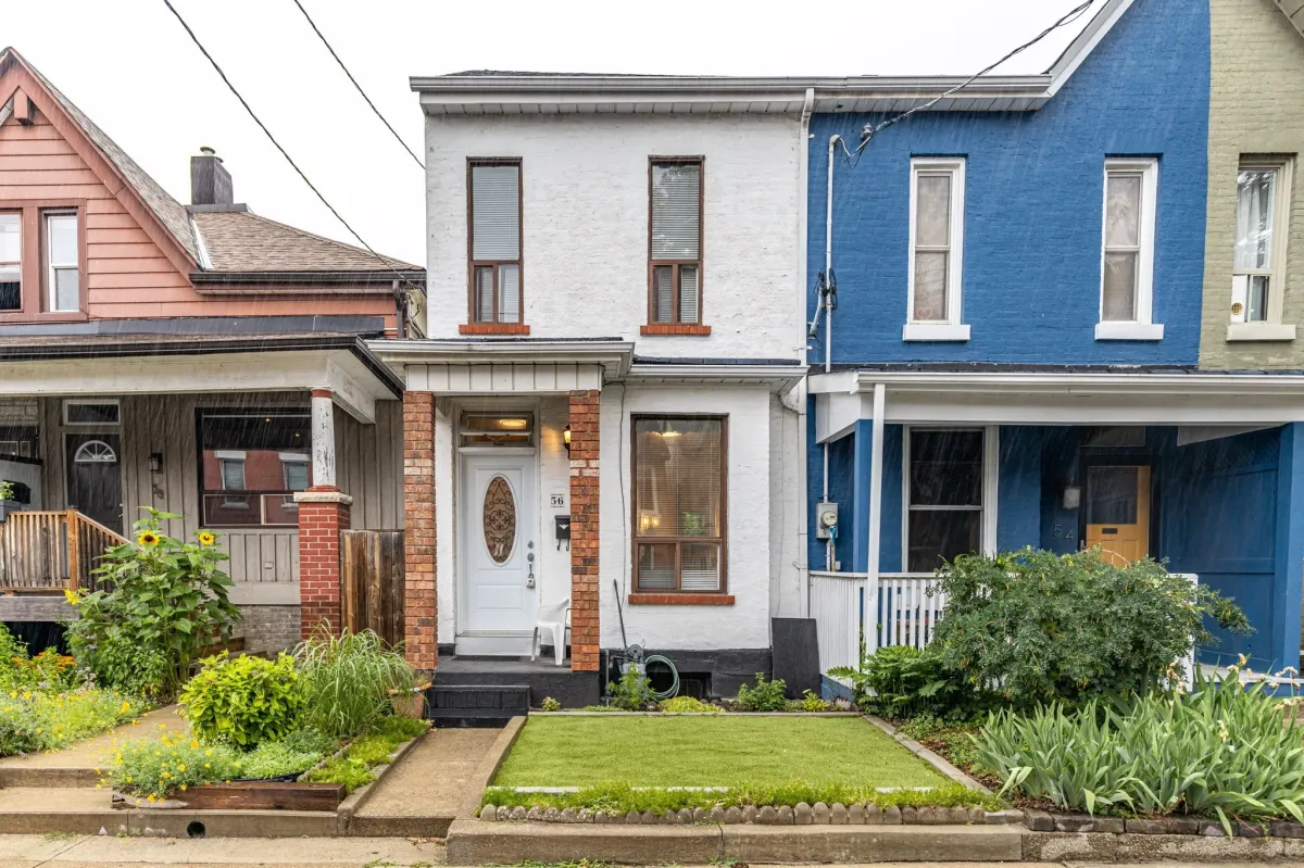 Front exterior of 56 Hickson St townhouse