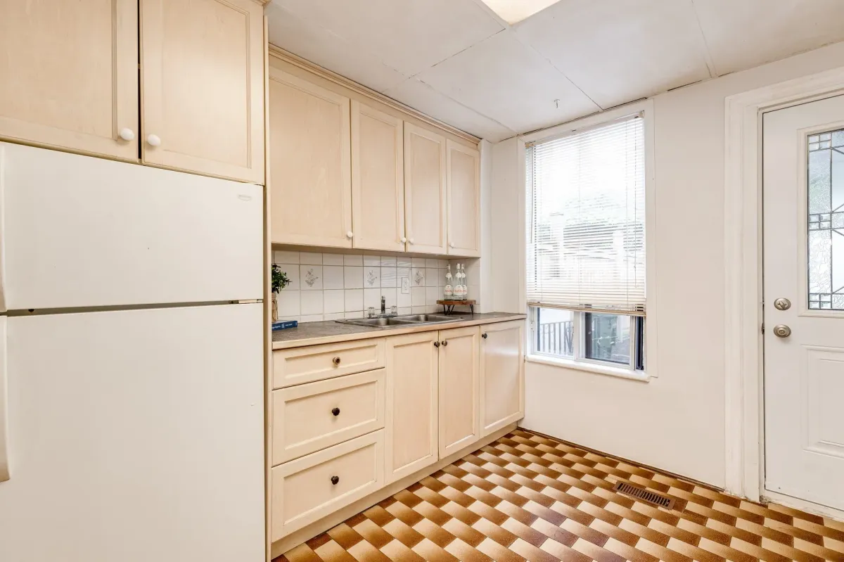 Kitchen with side window at 56 Hickson St.