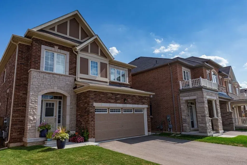 Modern brick-fronted luxury homes in the Waterdown and Flamborough community.