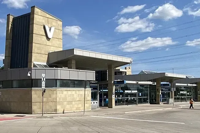 The exterior of a VIVA bus rapid transit station in Richmond Hill.