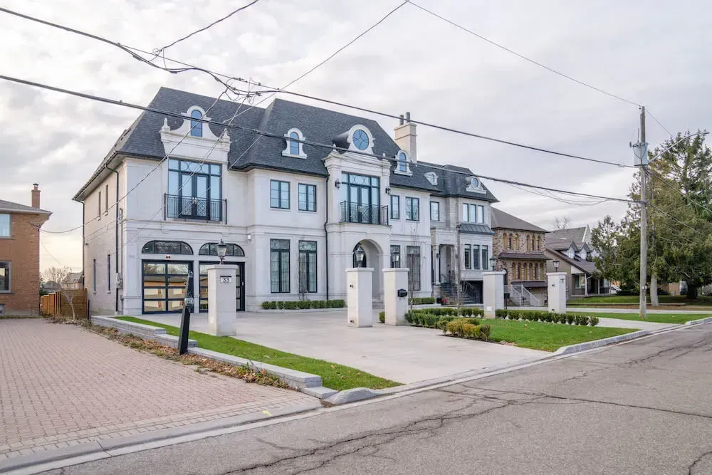 Newly built luxury custom home with modern architecture in North Richvale.