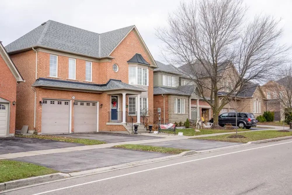Spacious detached family home with brick exterior in the Jefferson neighborhood.