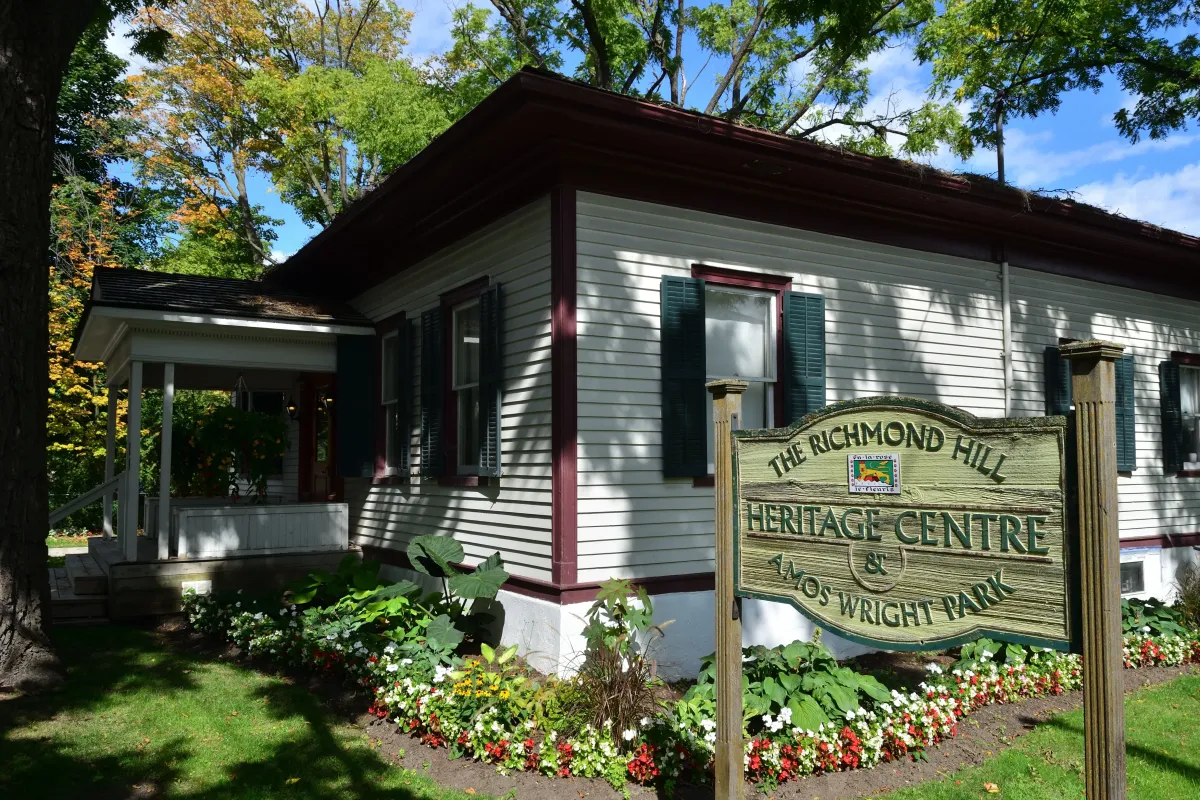 The exterior of the Richmond Hill Heritage Centre, a preserved historic home and museum.