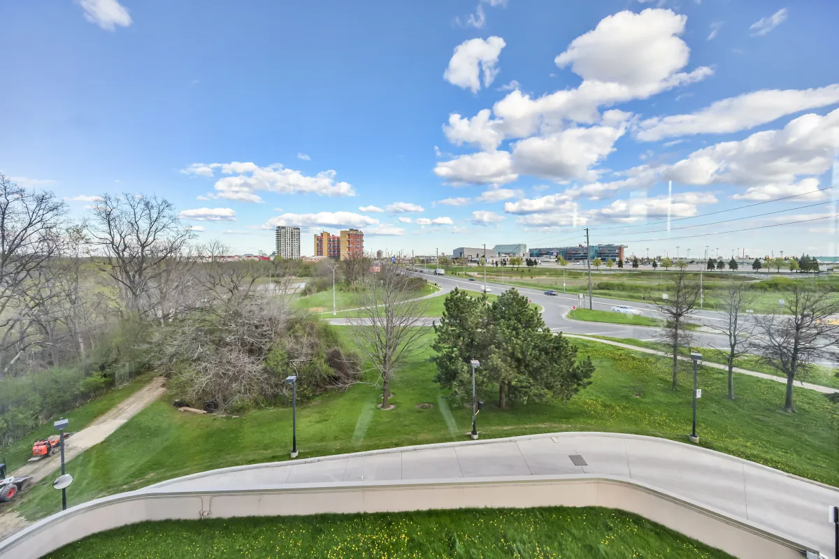 Scenic panoramic views of the Etobicoke skyline and green space.