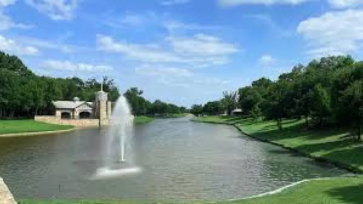 Centennial Park, Irving, TX