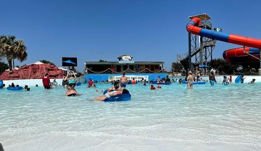 Hawaiian Falls Mansfield, Mansfield, TX