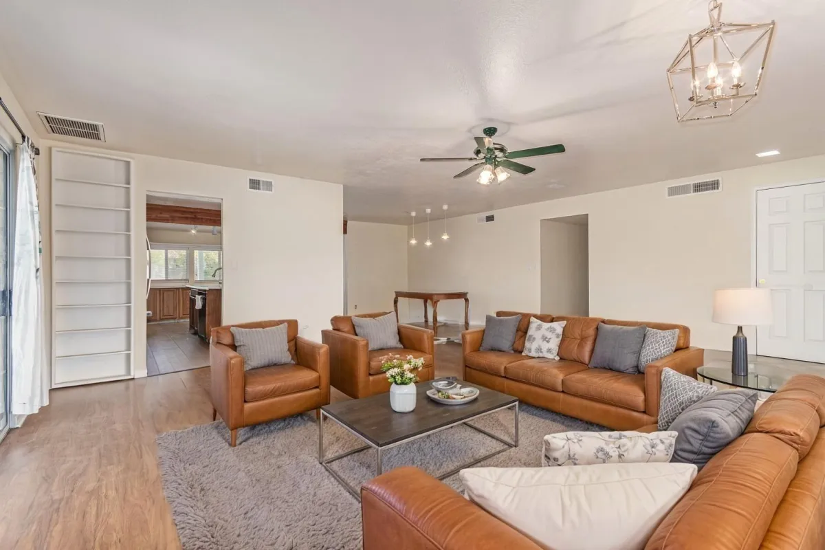 Living Room of 10162 E Theorem Dr in Mesa, Arizona