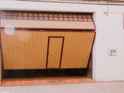 Garage door