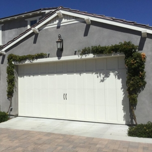 How to Choose the Perfect Garage Door Style for Home