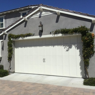 garage door with handles
