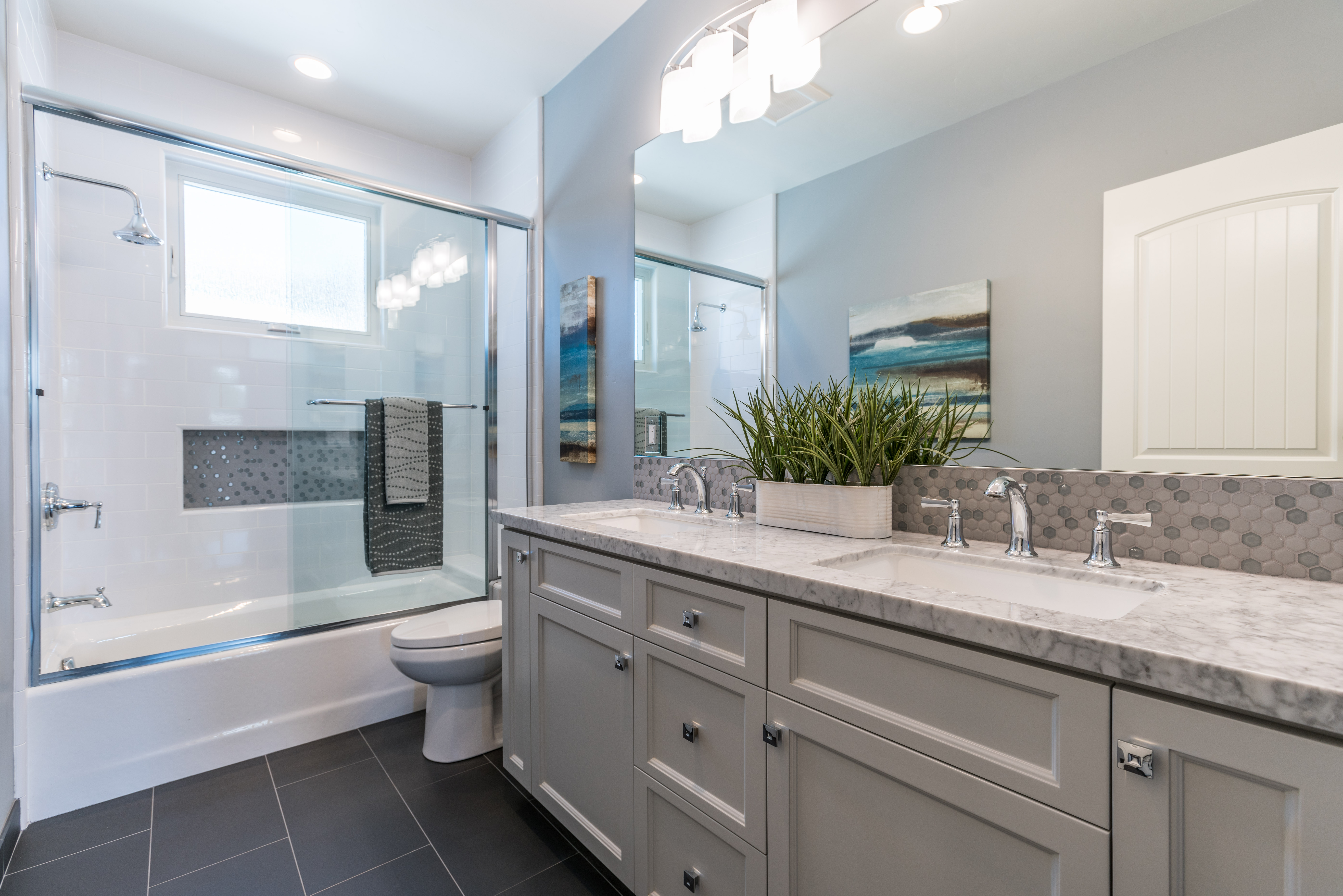 San Jose Custom Home Bathtub
