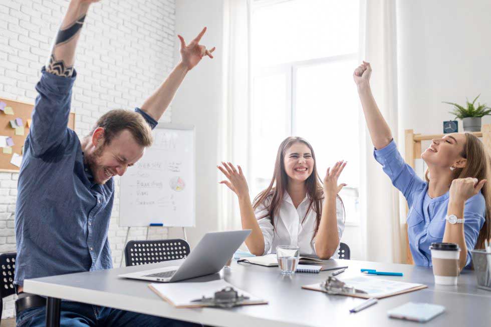 people cheering 