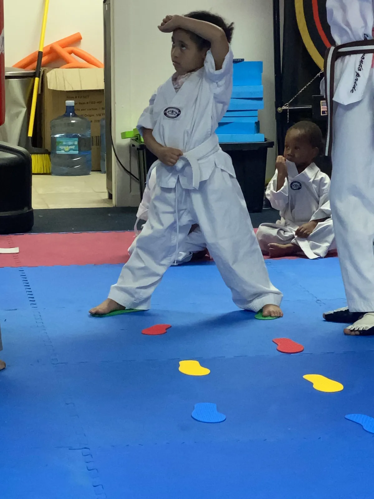 9Figures Martial Arts Lgo