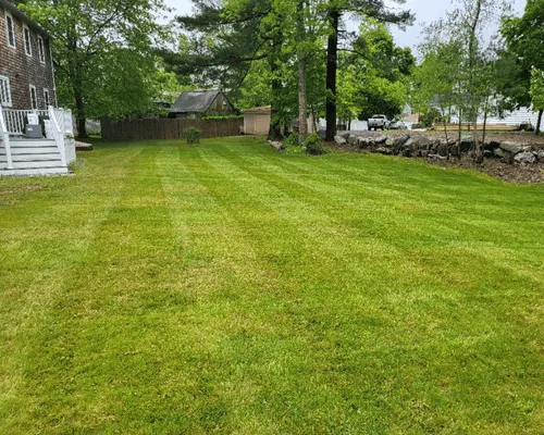 Middleboro Lawn Care & Maintenance
