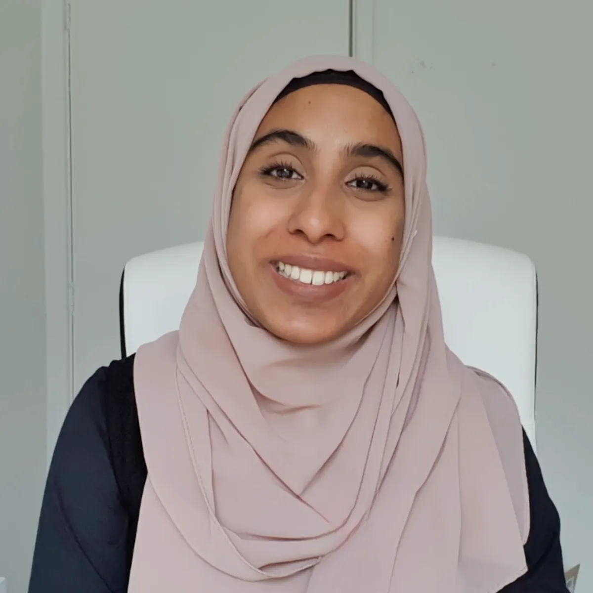 Doctor Aishah is a womens weight loss expert and public speaker