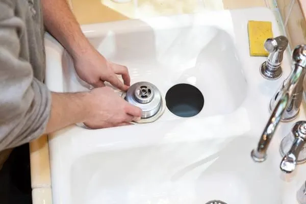 Garbage disposal repair