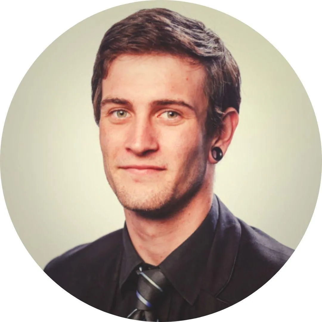 ReachHer Joshua Honsa