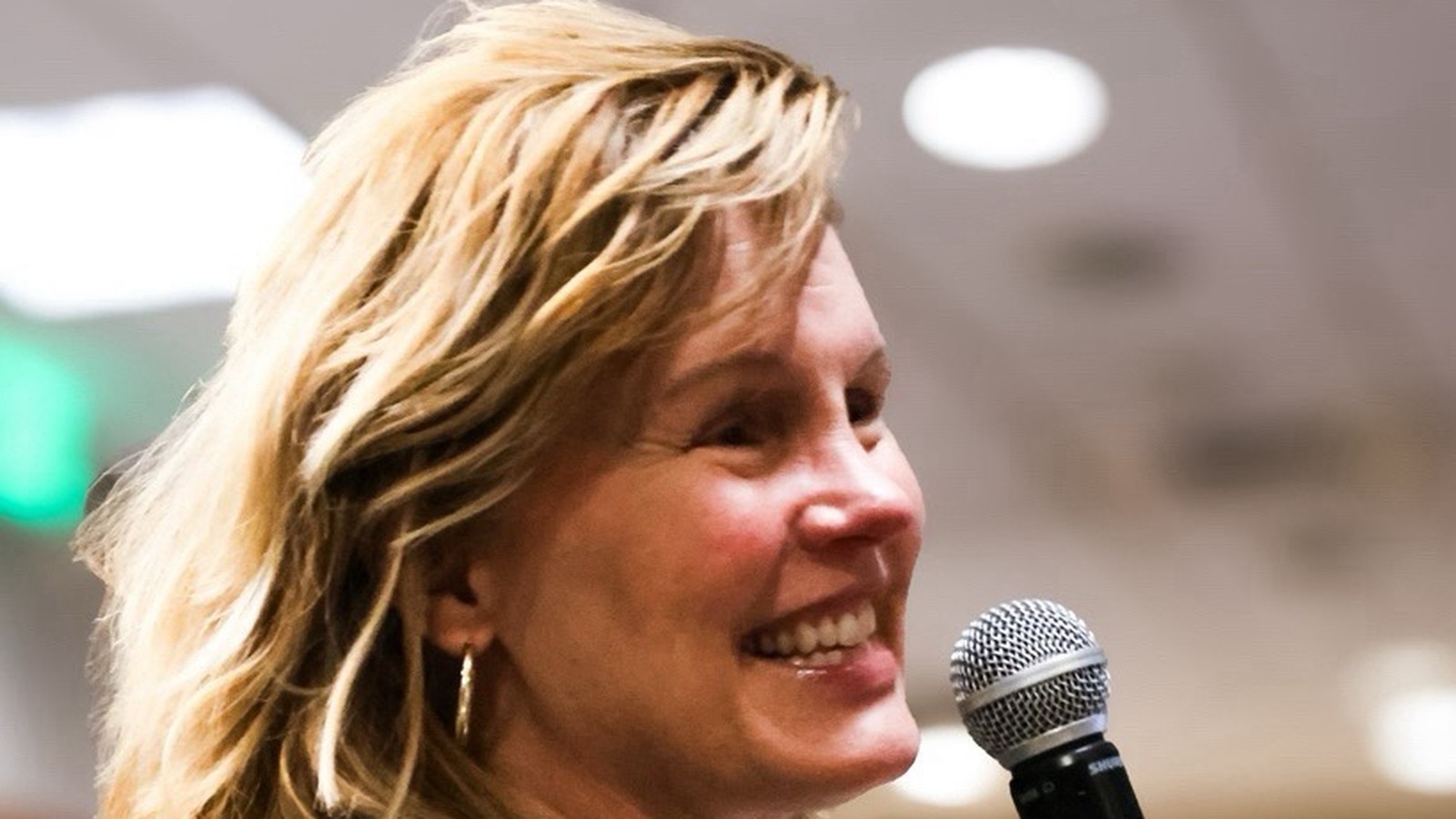 Why Difficult Conversations Go Sideways (And How to Keep Yours on Track)