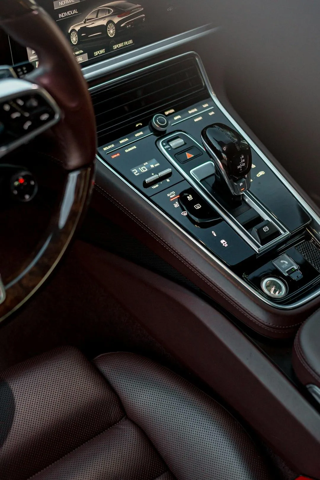 Deep Interior Detail Done On a Audie