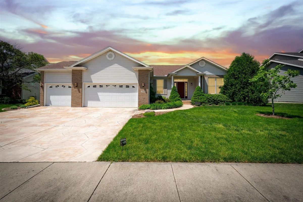 Bloomington Concrete Driveway