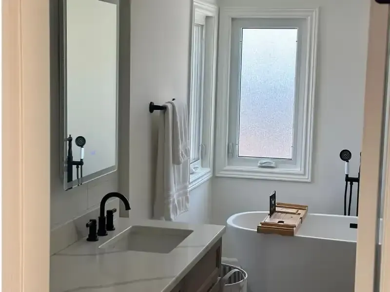 Bathroom: Fresh, clean finish, painted by Turtle Painting