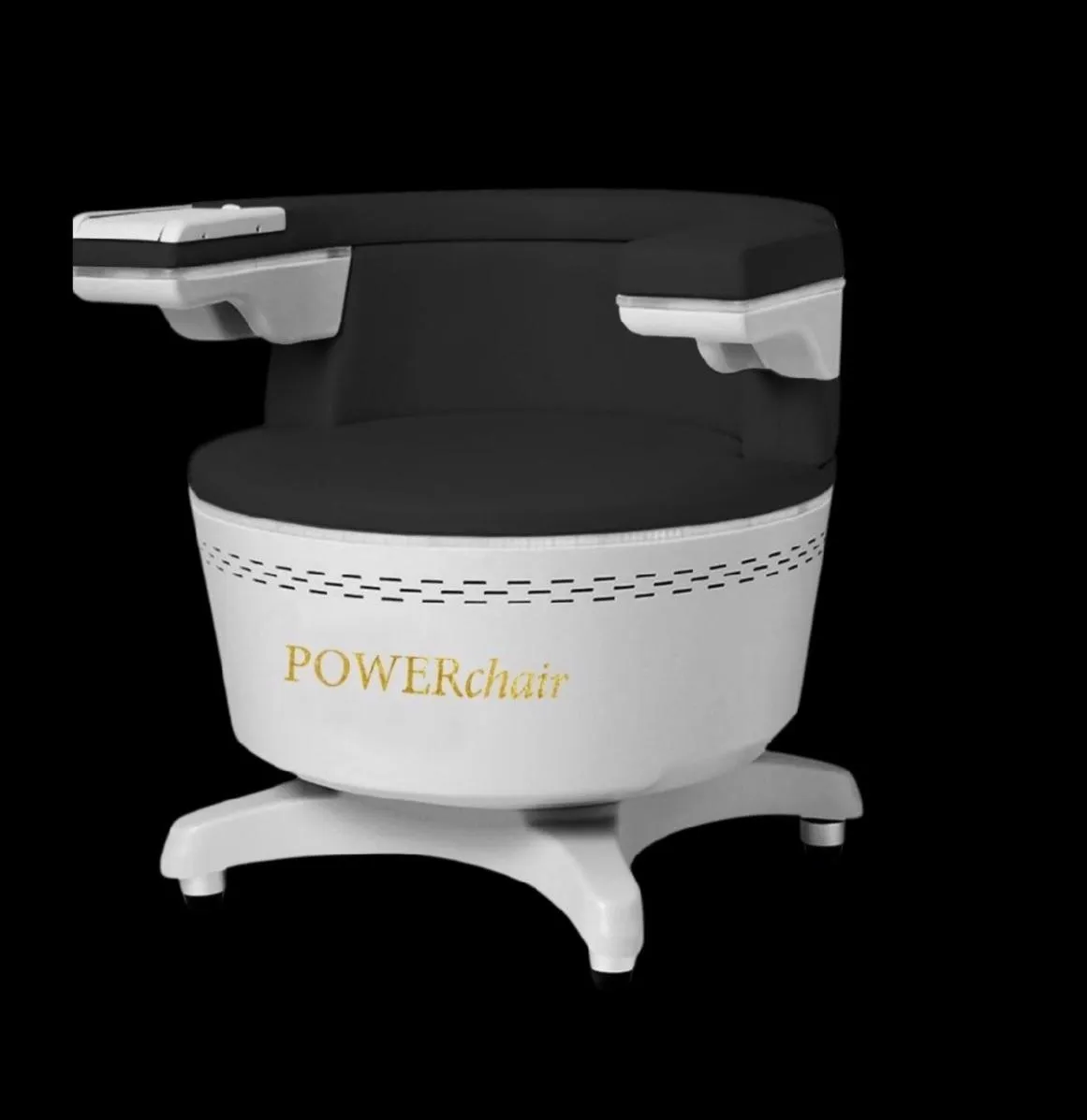 Hebamme demonstriert PowerCare Pro mit junger Mutter in einer hellen Klinikumgebung.