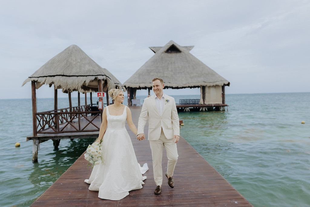 How to Compare Destination Wedding Packages: What Couples Should Know Before Choosing