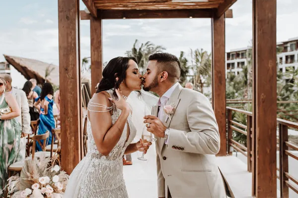 Planning a Destination Wedding? Here’s What to Do Before You Choose a Resort