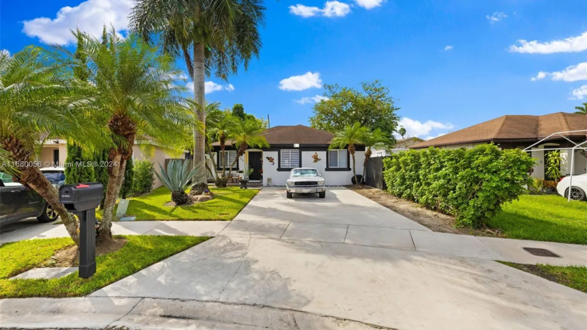 Homestead builds and installs Driveway