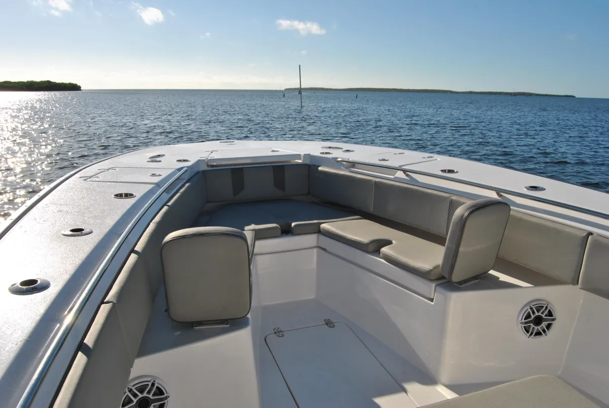 2023 Cape Horn 34 XS Bow