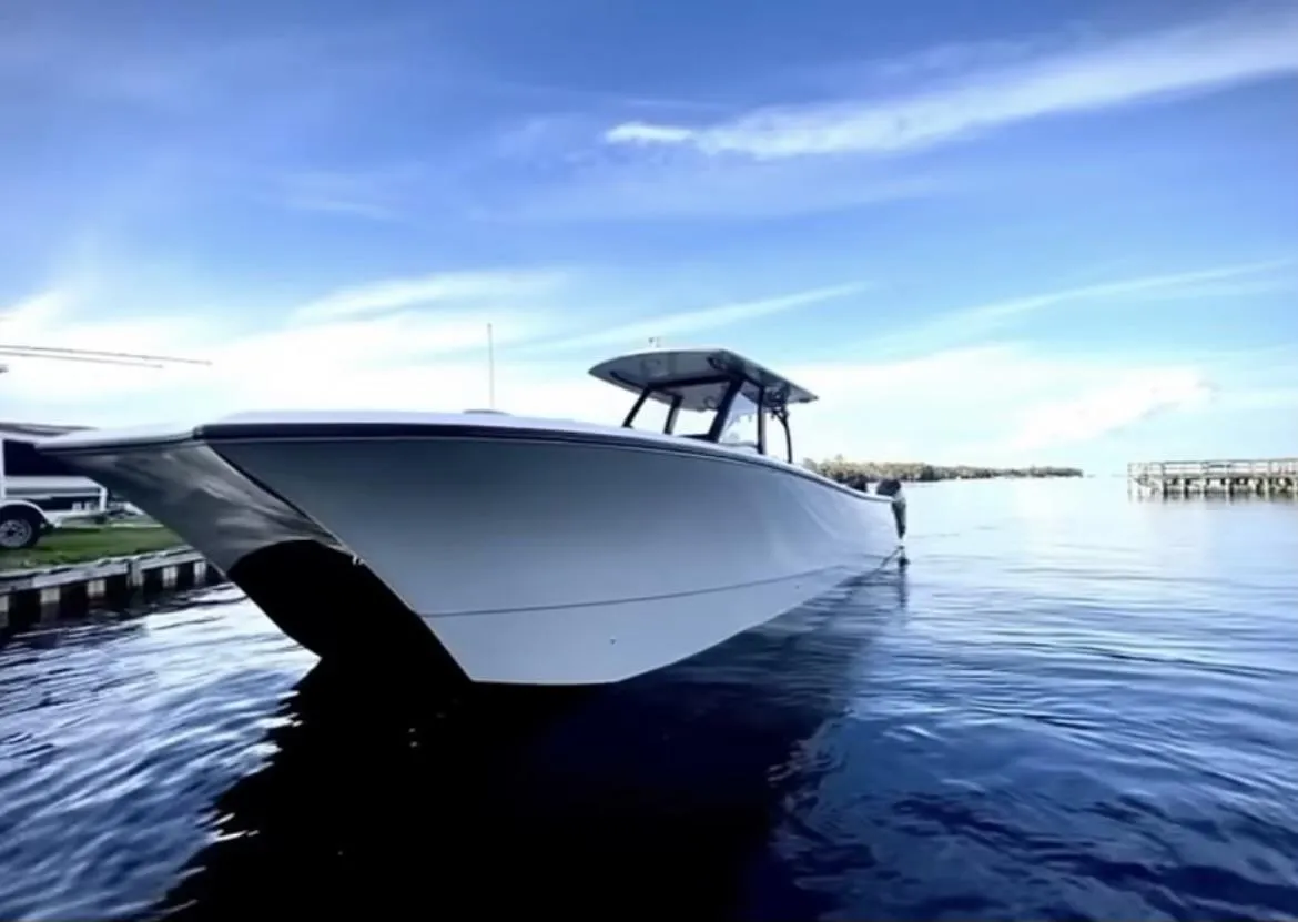 2024 Front Runner 37 Catamaran