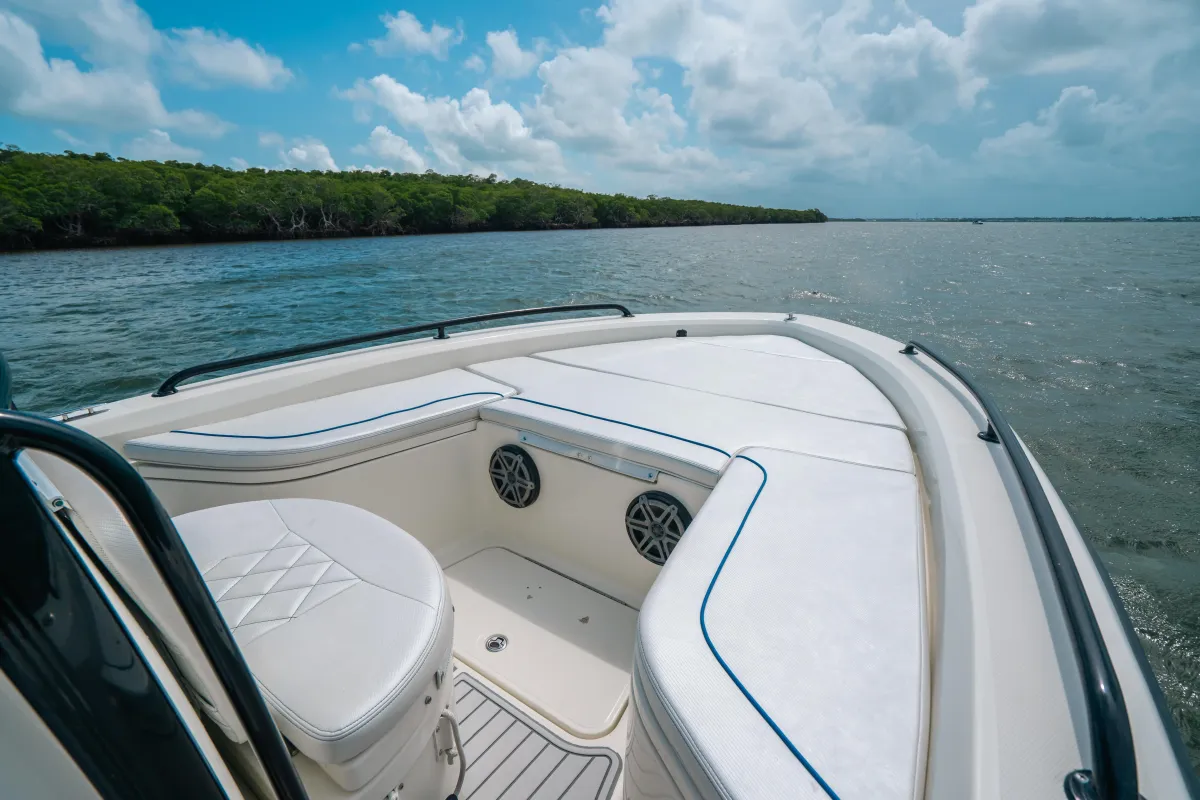 2015 Hydra-Sports 23 Bay