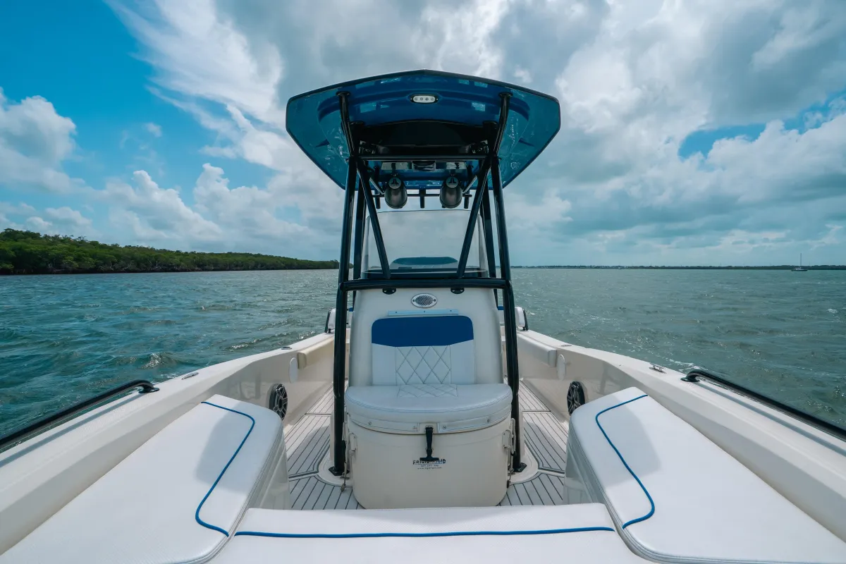 2015 Hydra-Sports 23 Bay